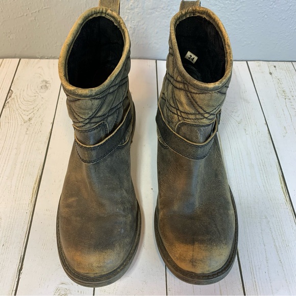 Lucky Brand Quilted Nordic Leather Engineer Bootie Women's Size 7.5 - Picture 5 of 6